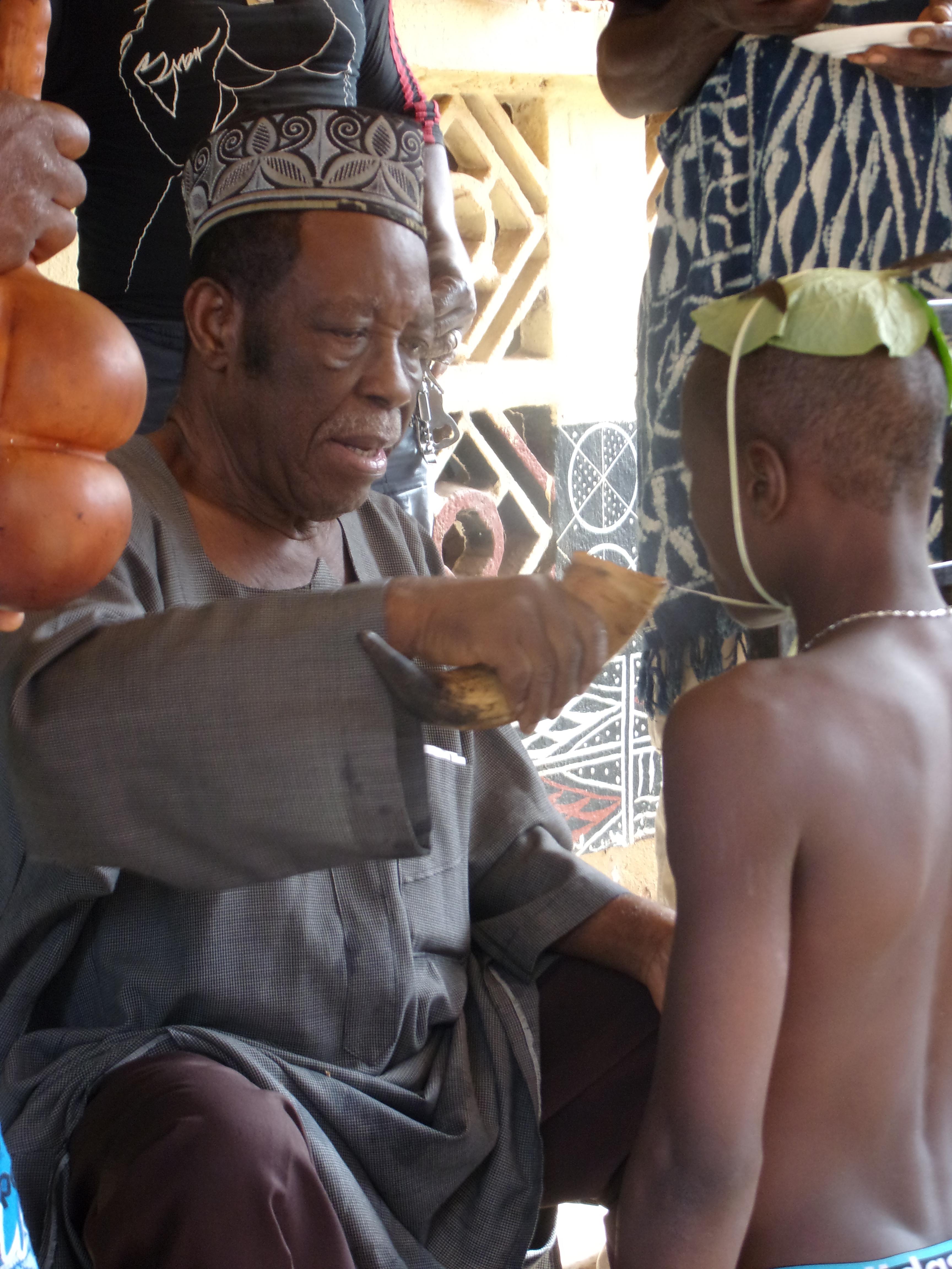 Initiation des jeunes garçons, chefferie Bamougoum, ©RDC (5) | Patrimoines  Africains